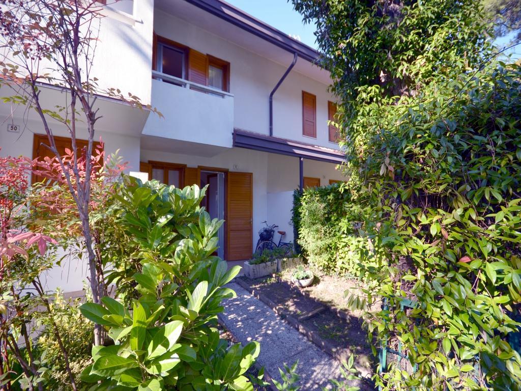 Villa Betty Lignano Sabbiadoro Exterior foto